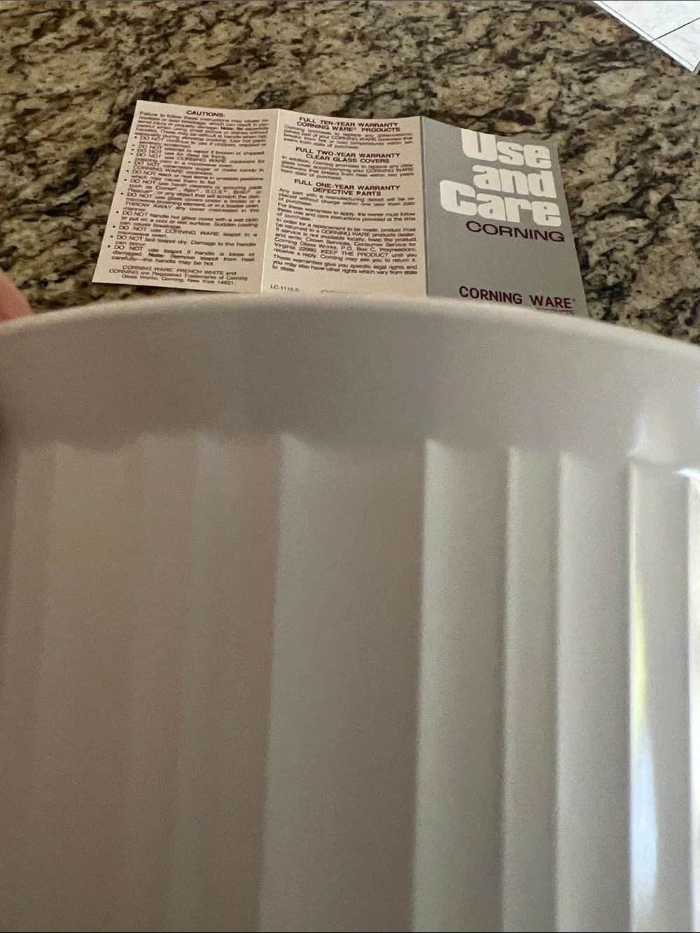 CorningWare White Ceramic Cook and Serve Bowl - NWT - 1.6 Liters